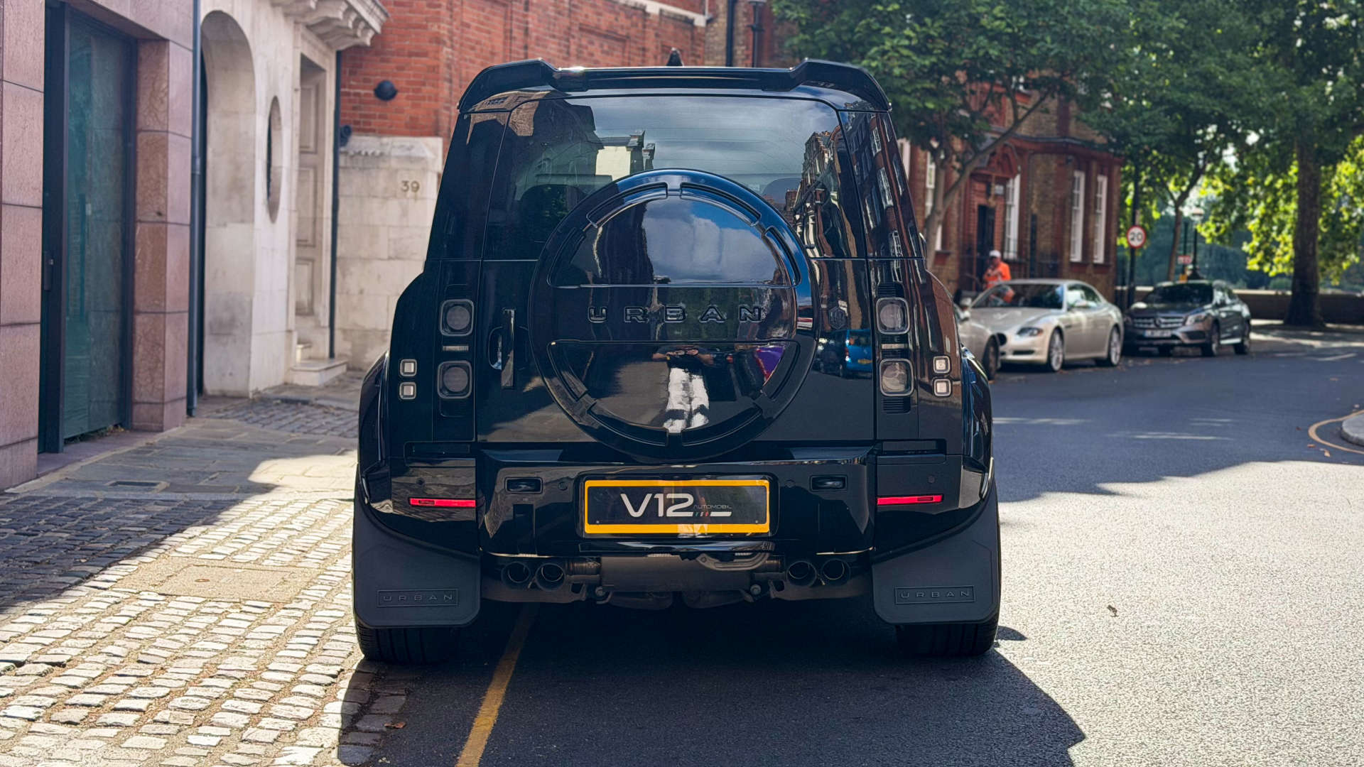 Land Rover DEFENDER — photo 14