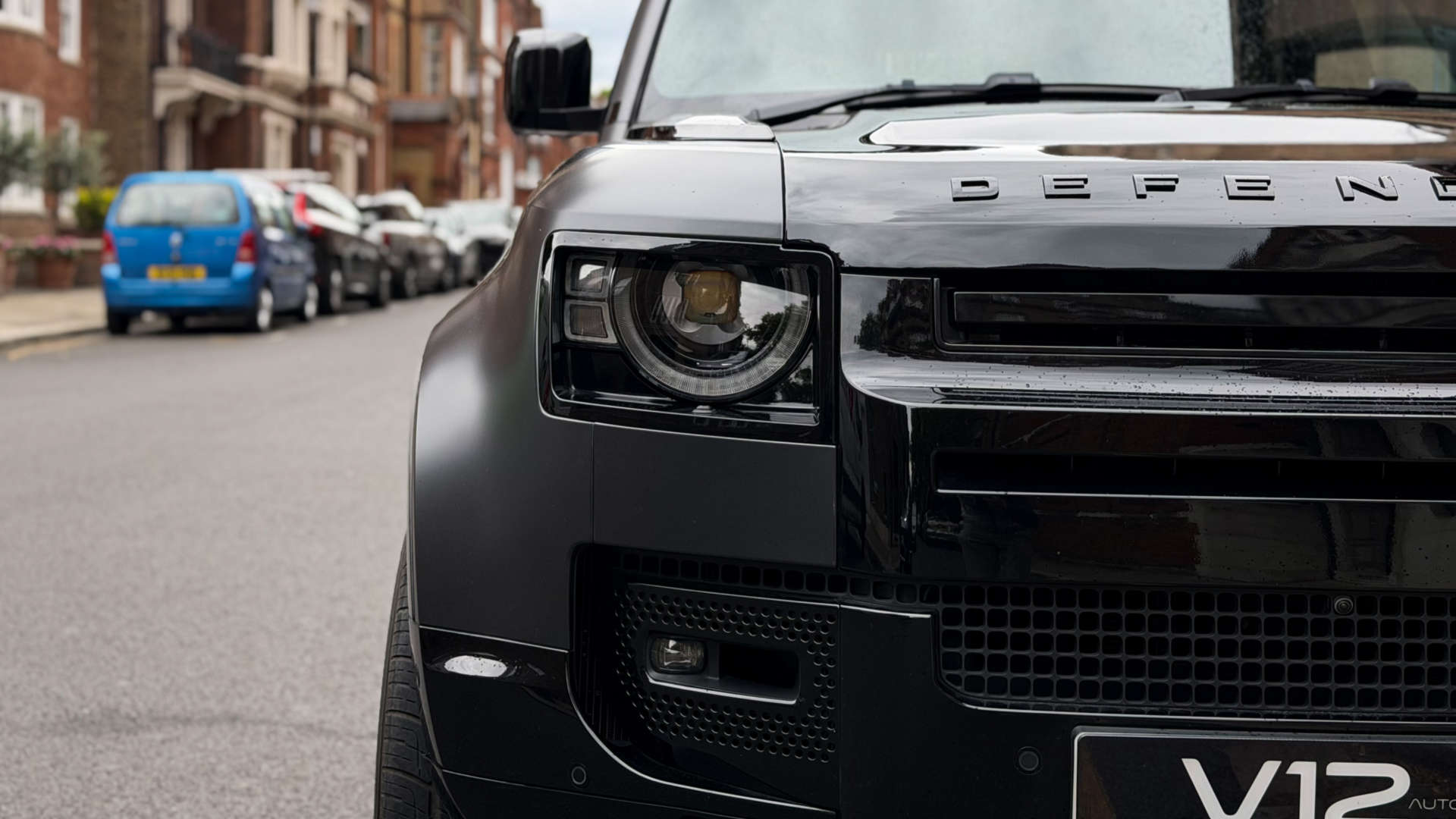 Land Rover DEFENDER — photo 17