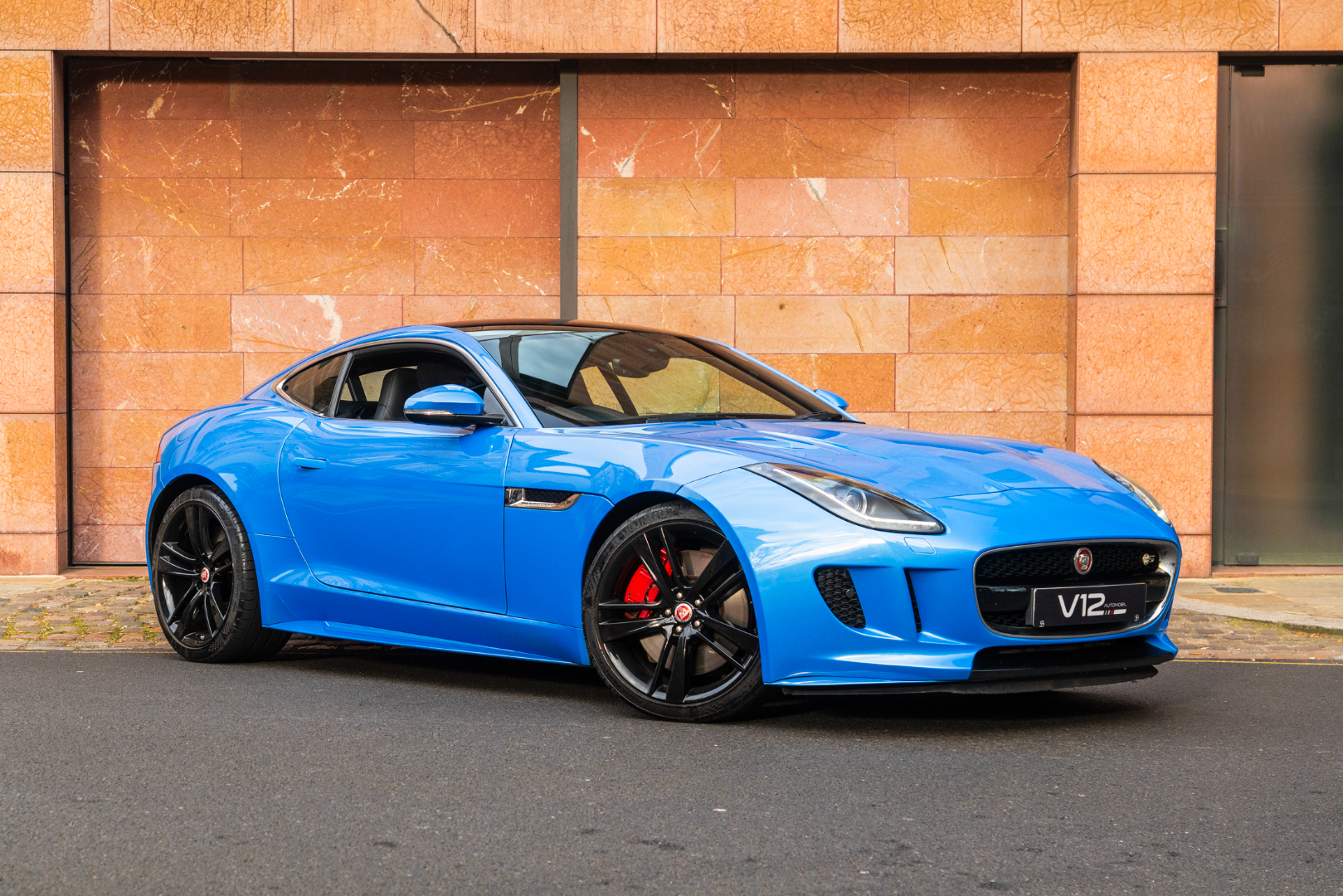 Jaguar F-Type British Design Edition