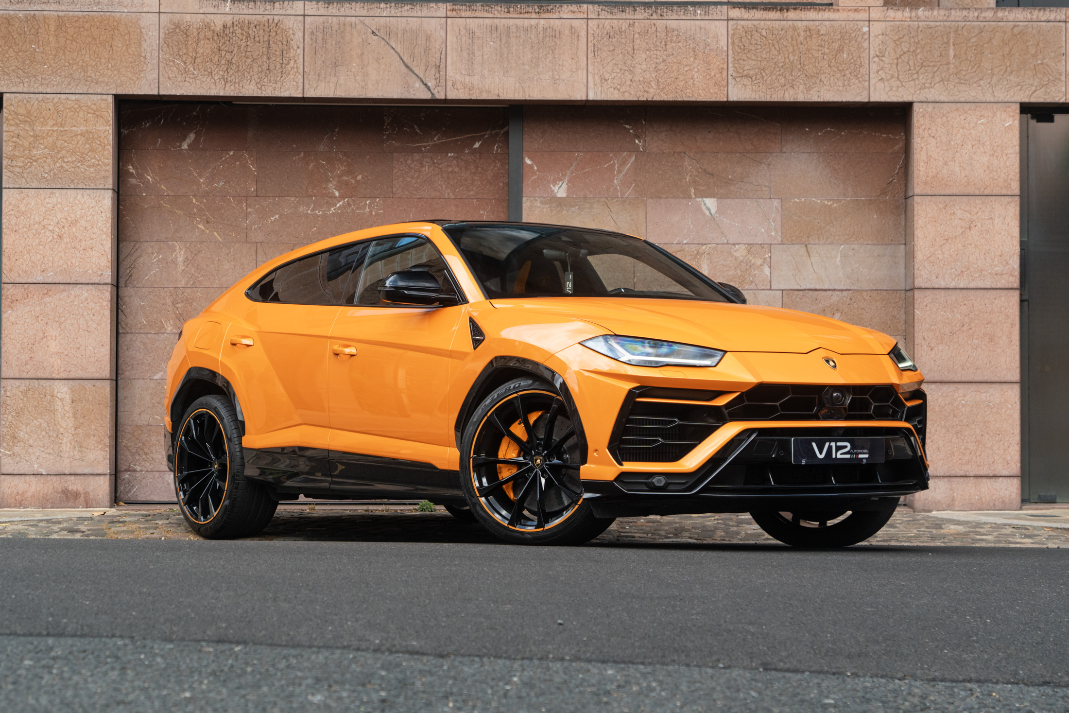 Lamborghini Urus Pearl Capsule