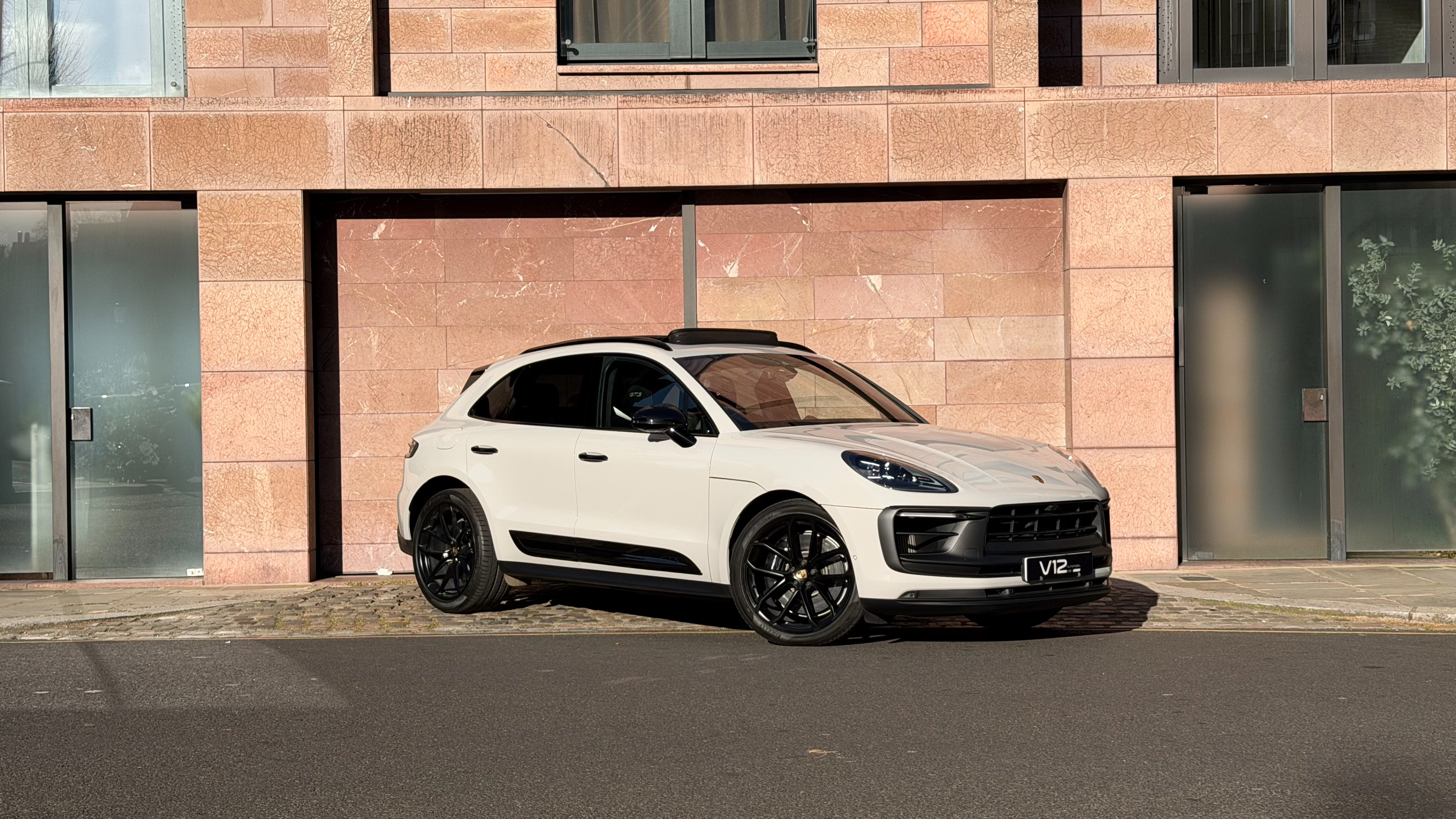 PORSCHE Macan GTS